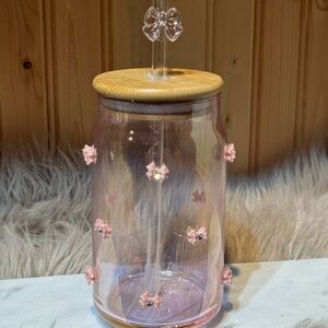 Bow glass tumbler cup with straw